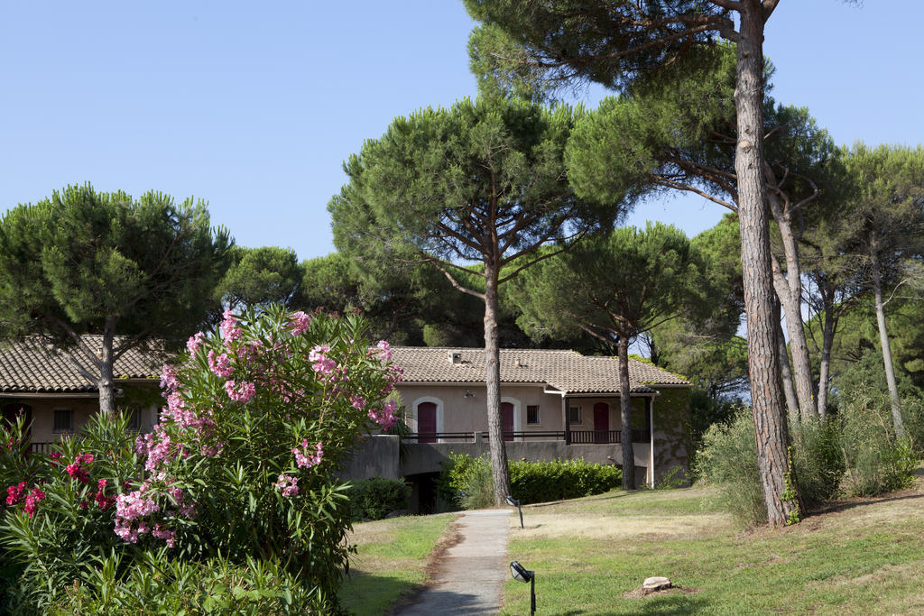 Residence Pierre & Vacances Valescure Saint-Raphaël Eksteriør bilde