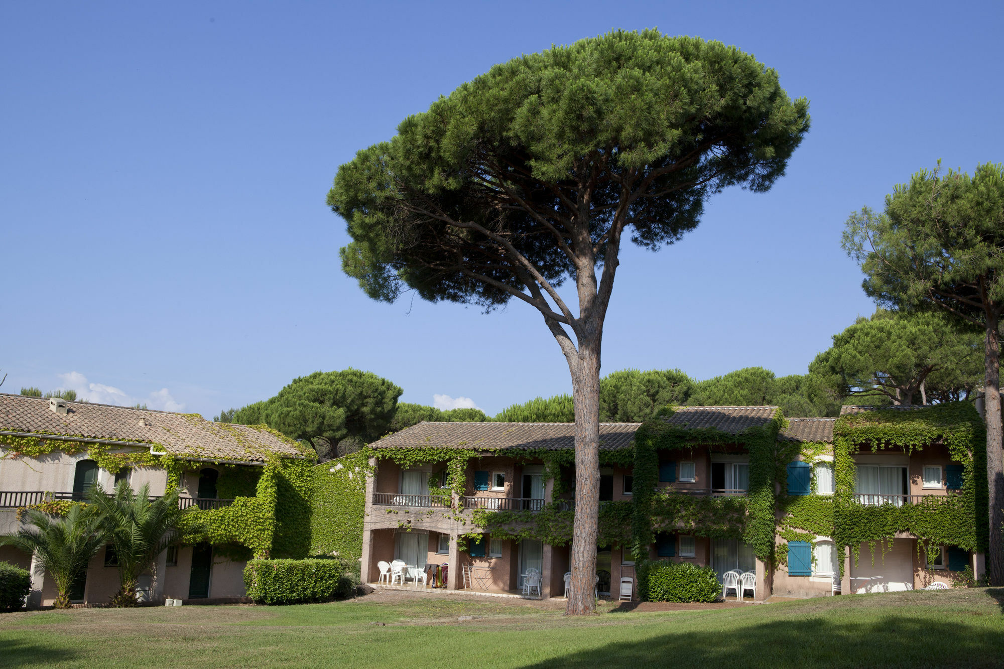 Residence Pierre & Vacances Valescure Saint-Raphaël Eksteriør bilde