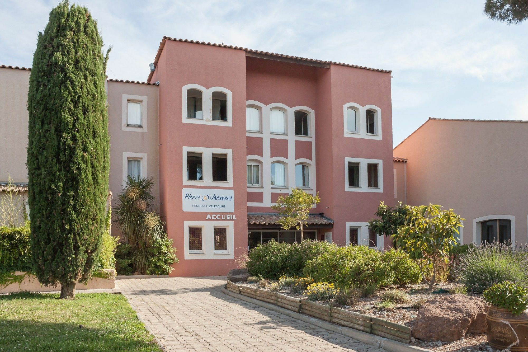 Residence Pierre & Vacances Valescure Saint-Raphaël Eksteriør bilde